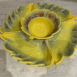 Calif 814 USA yellow 5 piece vintage dish set.  Yellow green leaf pattern.  EUC!